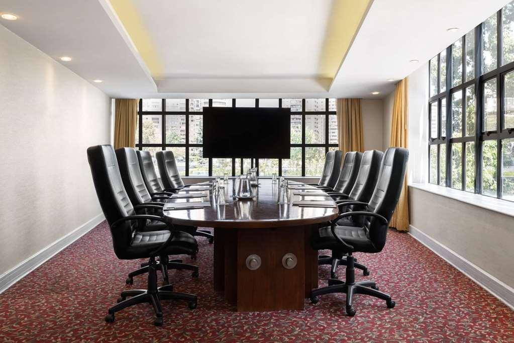 Wyndham Garden Santiago Hotel Kemudahan gambar