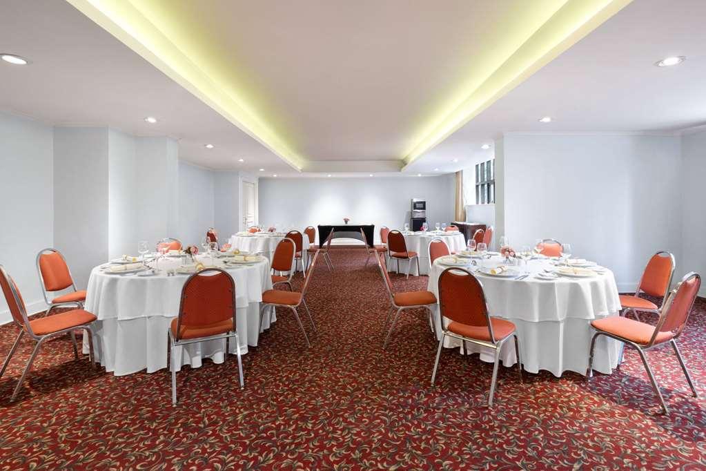 Wyndham Garden Santiago Hotel Kemudahan gambar
