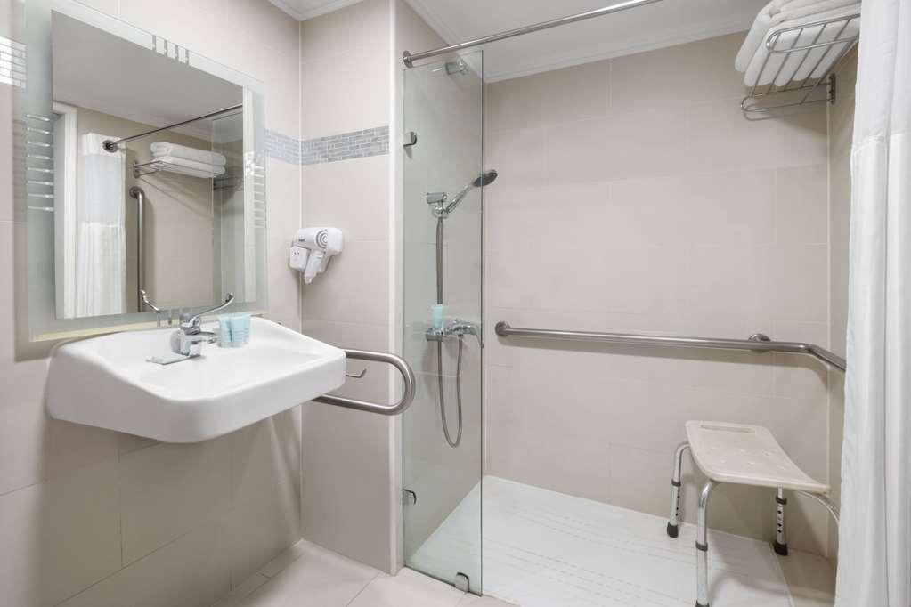 Wyndham Garden Santiago Hotel Bilik gambar