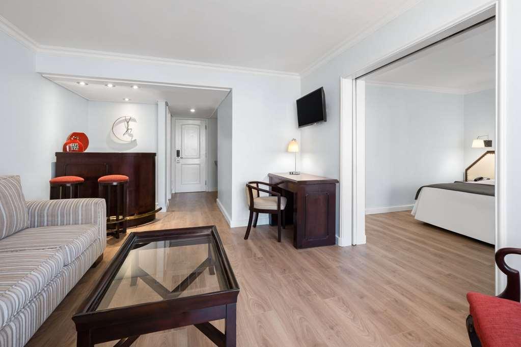 Wyndham Garden Santiago Hotel Bilik gambar
